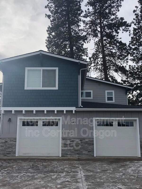 645 SE Reed Market Rd, Bend, OR 97702 Townhome Rentals in Bend OR