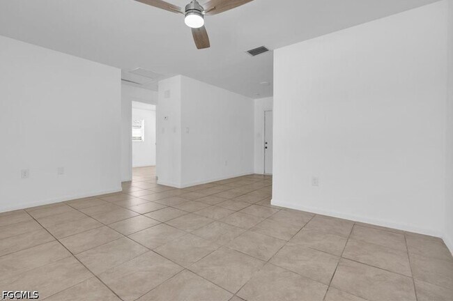 Building Photo - 5534 Seventh Ave