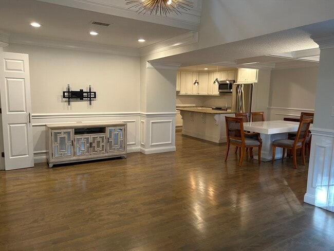 Building Photo - 71 Weatherly Dr