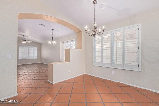 Building Photo - 8190 W Behrend Dr