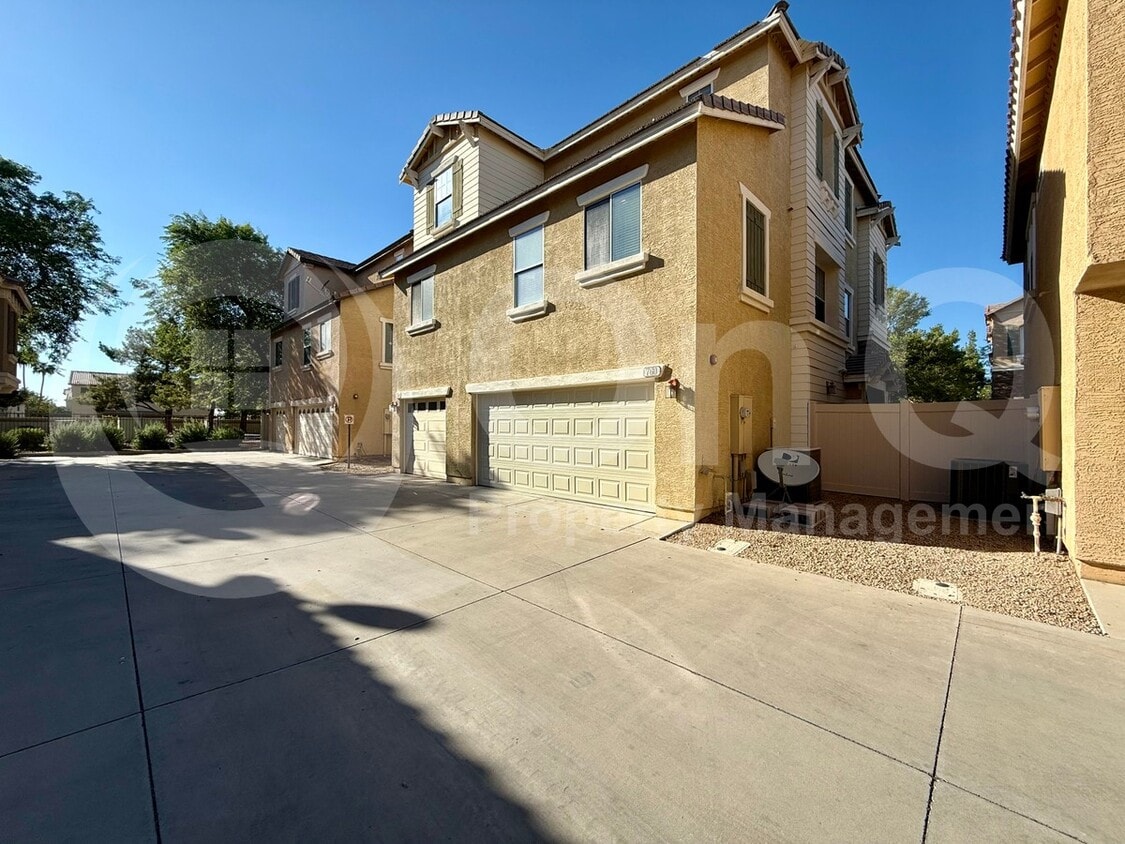 Photo - 760 North Laguna Drive