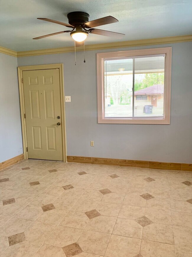 Foto del edificio - 3BD/2BA House for Lease in Bristol Place Subdivision in Baton Rouge