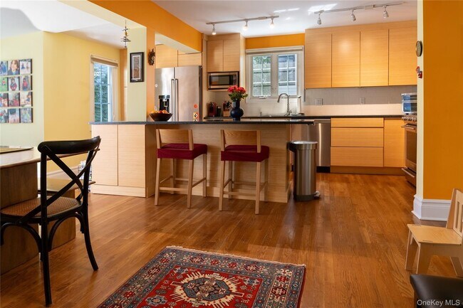 Foto del edificio - 63 Myrtle Blvd