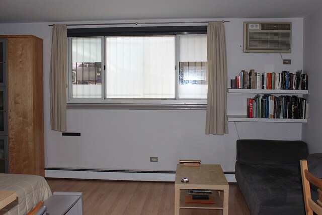 Foto del edificio - 515 W Wrightwood Ave