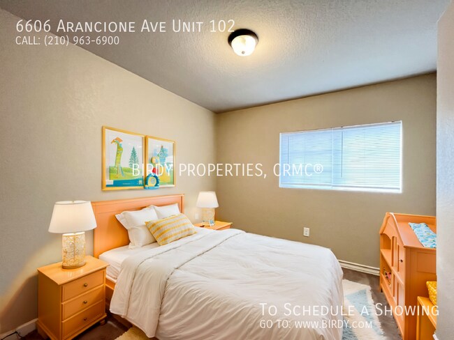 Foto del edificio - 6606 Arancione Ave