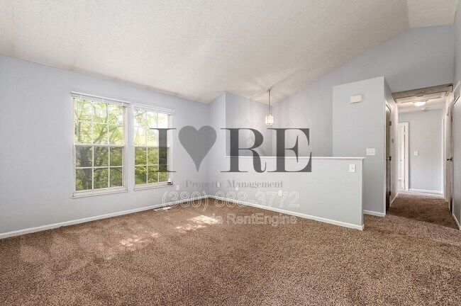 Foto del edificio - 1433 Tall Meadows Dr