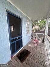 Building Photo - 104 Stable Alley W