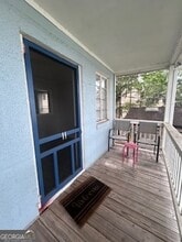 Building Photo - 104 Stable Alley W