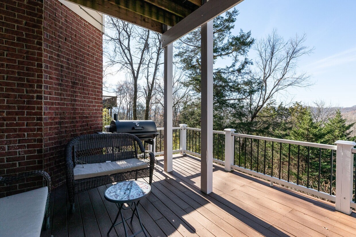 7549 Oakhaven Trace, Nashville, TN 37209 House Rental in Nashville