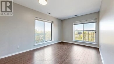 Building Photo - 406-600 EGLINTON Ave