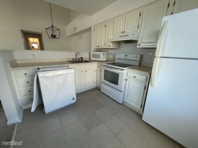 Building Photo - 1 br, 1 bath Condo - 7826 Waverley Mill Ct