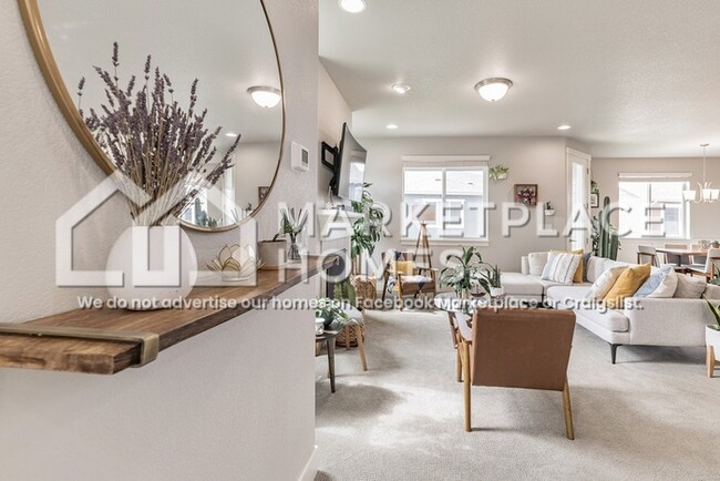 Building Photo - 8122 River Run Dr