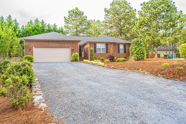 Building Photo - 4 Wingate Ct