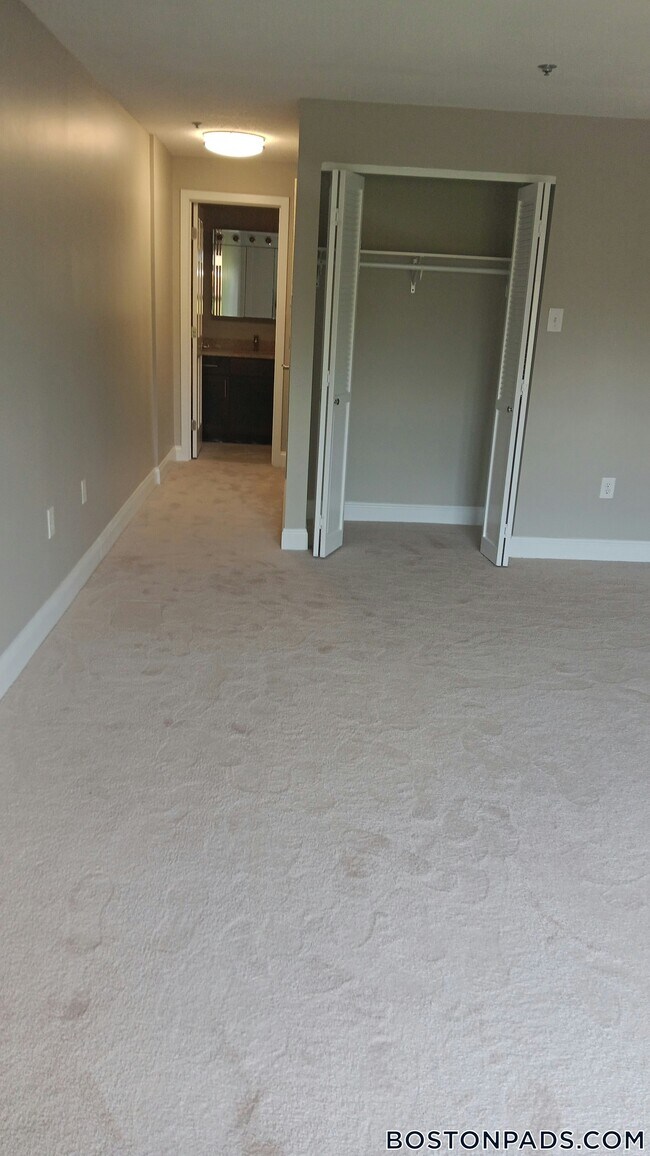 Foto del edificio - 1111 Beacon St