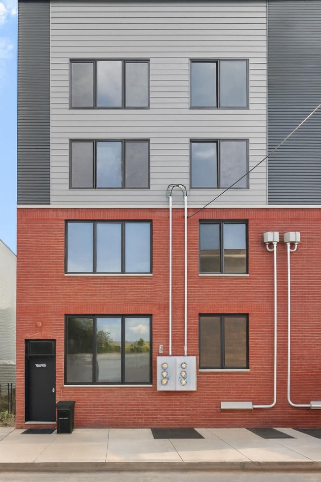 Modern 2-Bedroom, 2.5-Bath Condo for Lease... - Modern 2-Bedroom, 2.5-Bath Condo for Lease...