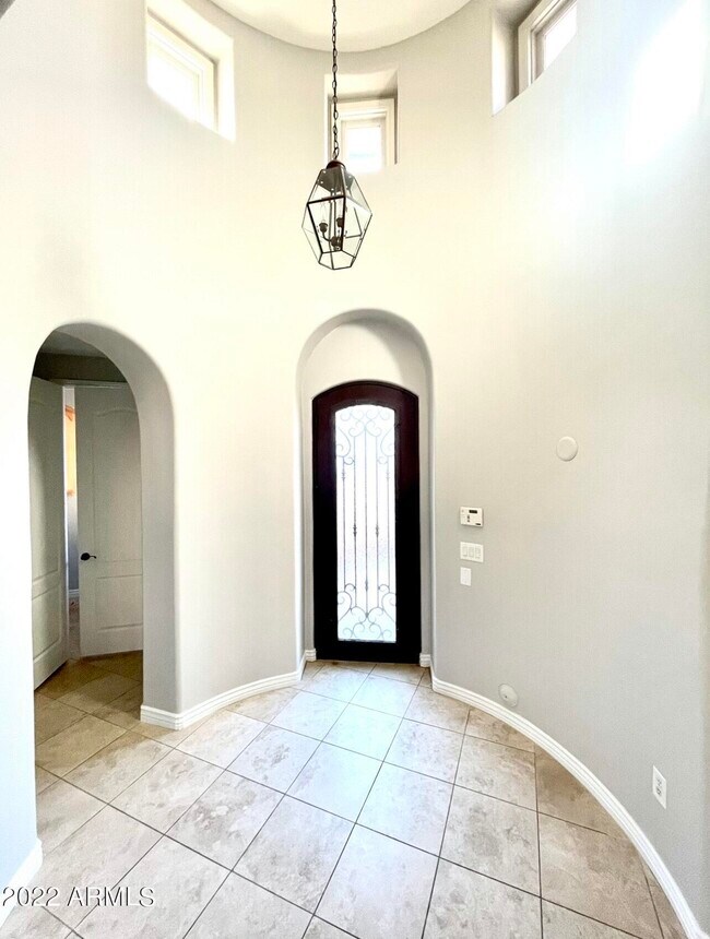 Building Photo - 2289 E Aster Dr