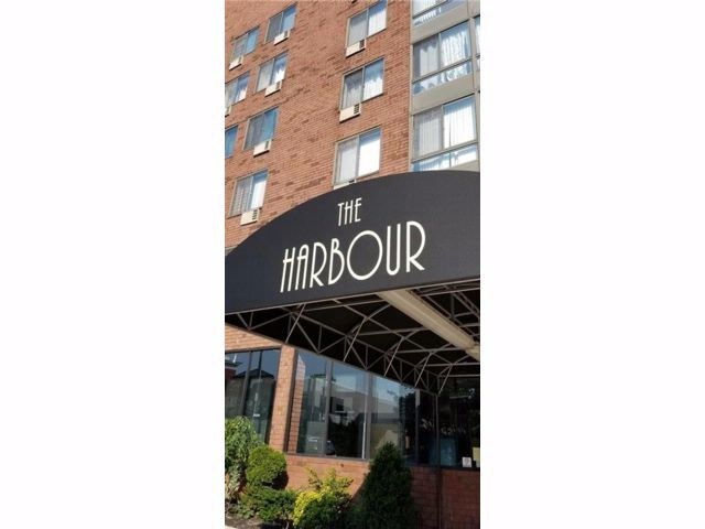 Foto principal - 9921-9924 4th Ave