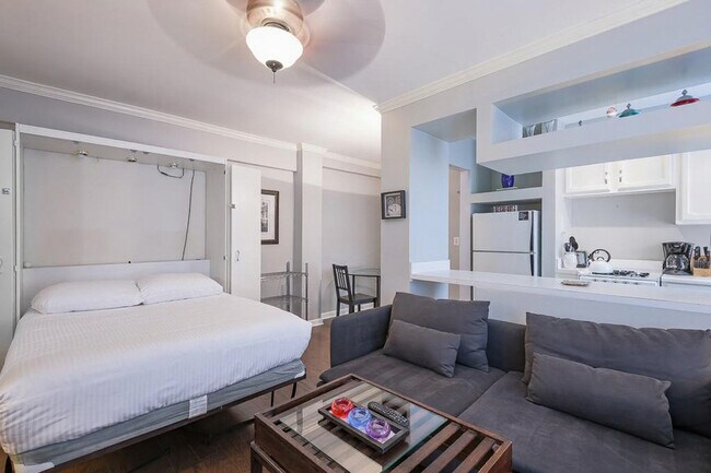 Foto del edificio - 2139 N Street Northwest-SI ID378P