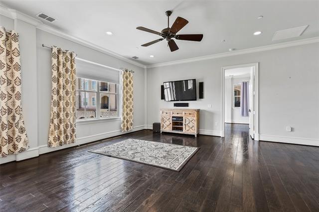 Building Photo - 6601 Mediterranean Dr