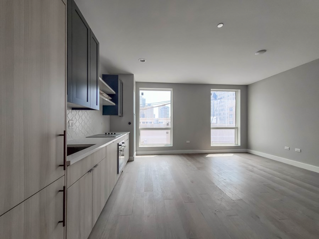 Foto del edificio - 1259 N Sandburg Terrace