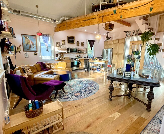 Foto del edificio - 3064 Saint Peter St