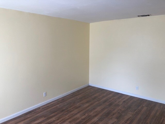 Newly Painted walls - 608 Willow Dr