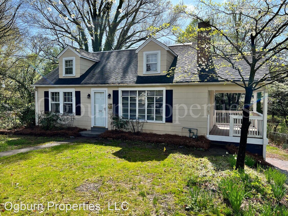 Primary Photo - 4 br, 3 bath House - 548 WESTVIEW DRIVE