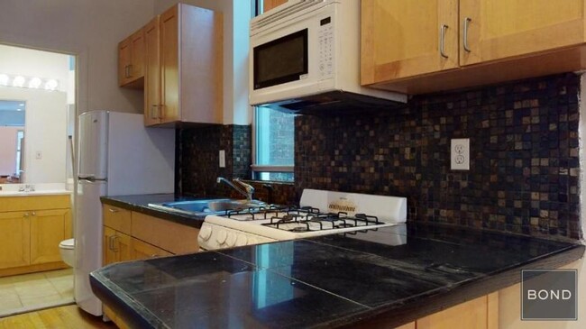 Building Photo - 1 bedroom in NEW YORK NY 10128