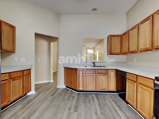 Foto del edificio - 3958 Pebble Brooke Cir S