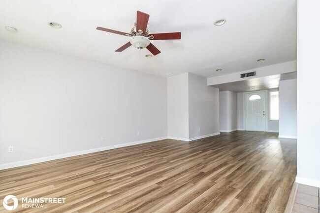 Foto del edificio - 6013 W Zoe Ella Way, Glendale, AZ 85306