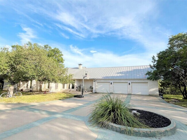 Foto del edificio - 1015 Westland Ridge Rd