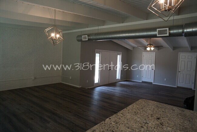 Foto del edificio - 948 Captain Shreve Dr