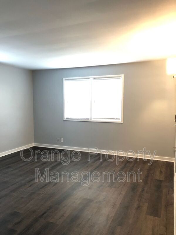 Building Photo - 4609 Cass St