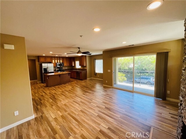 Building Photo - 1351 Isabella Way
