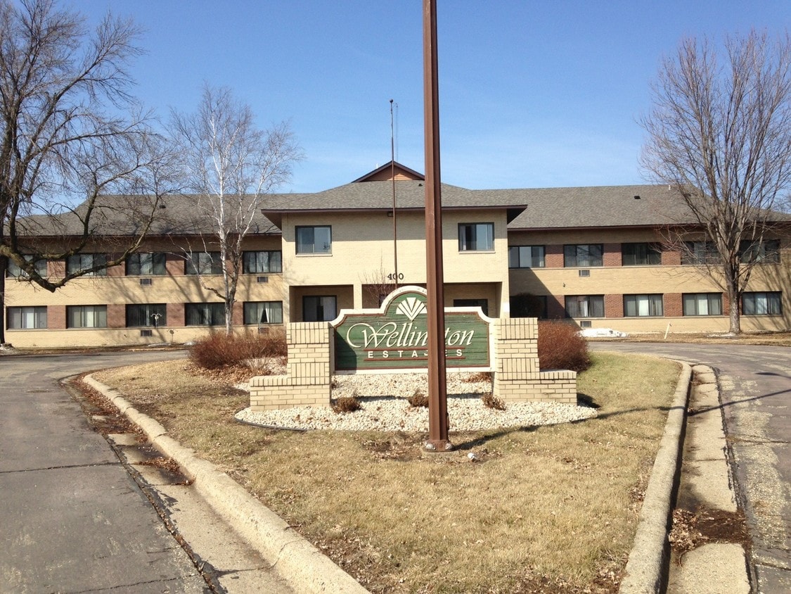 Primary Photo - Wellington Estates