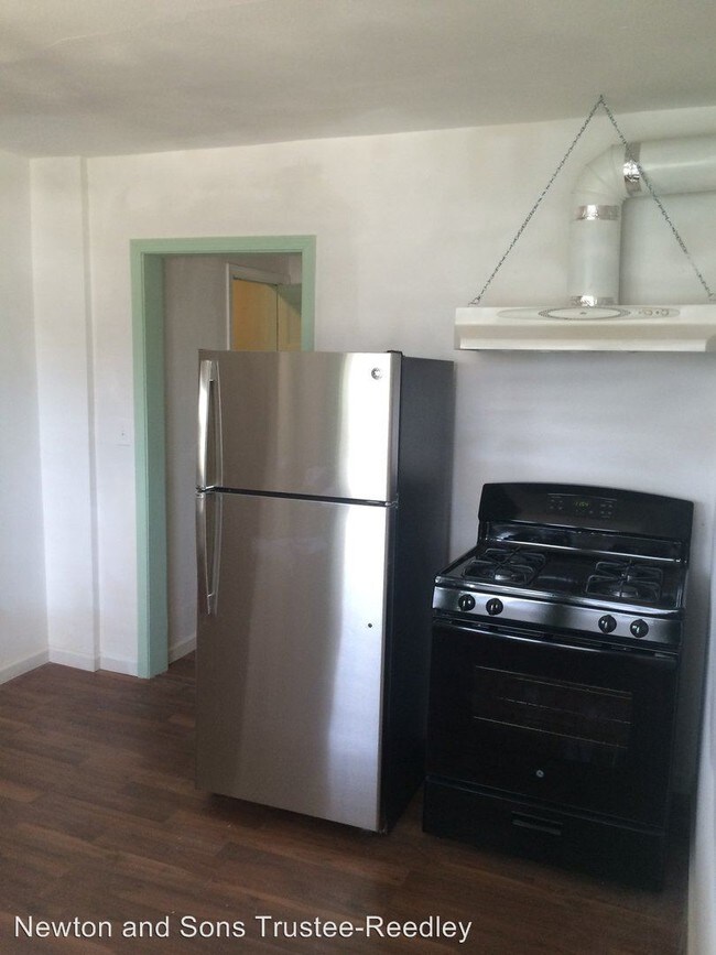 Building Photo - 2 br, 1 bath House - 917 S. Frankwood Avenue