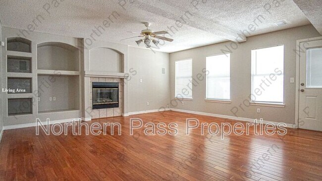 Building Photo - 7481 Umbria Dr