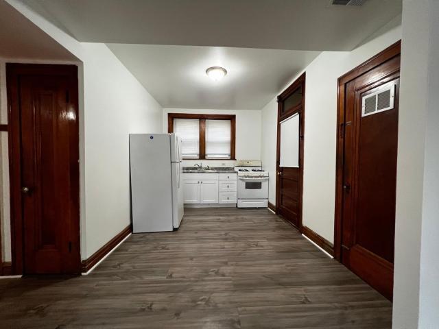 Building Photo - 2 bedroom in Chicago IL 60639
