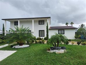 Foto del edificio - 17700 SW 110th Ct