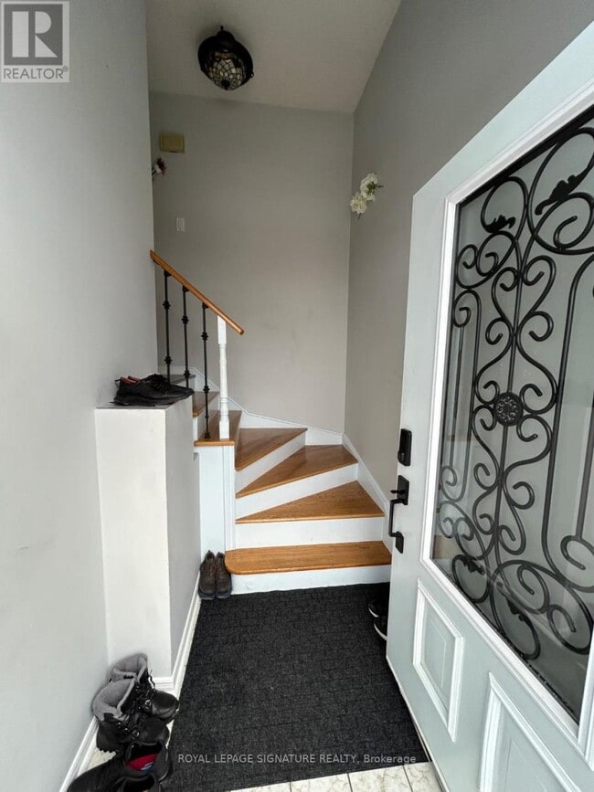 Building Photo - 50 Flagstick Ct