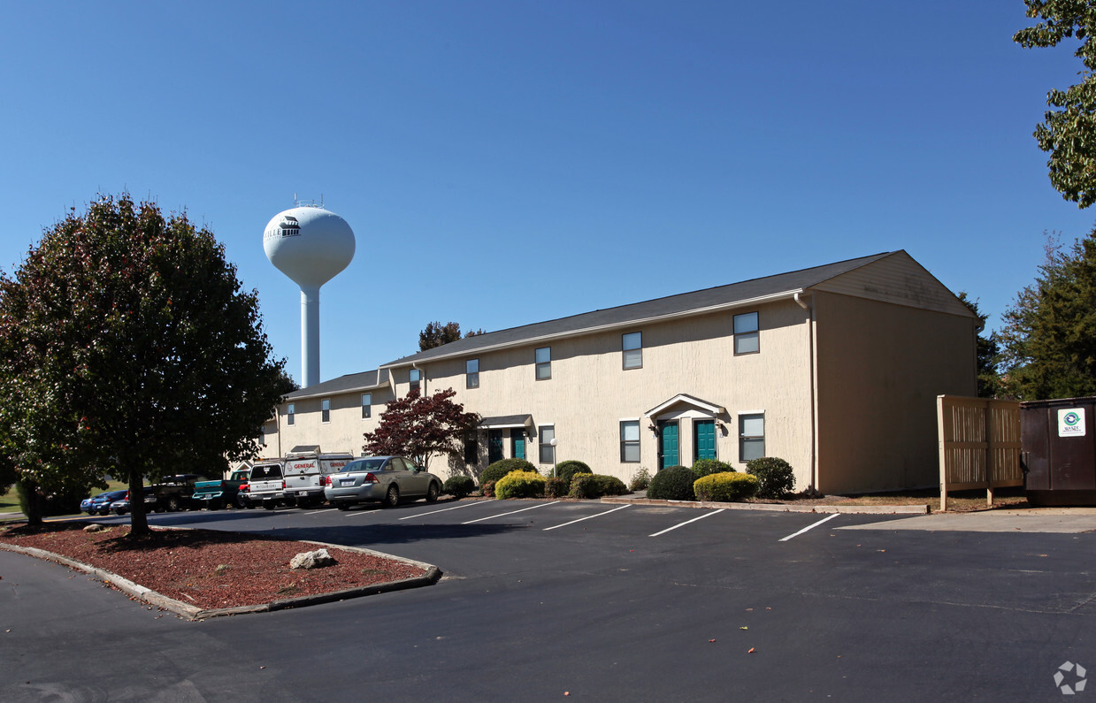 Building Photo - LaGrande Apartments