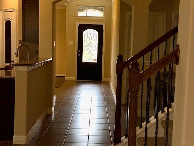 Foto del edificio - 2230 Brown Oak Dr
