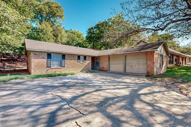 Foto del edificio - 619 Cove Hollow Dr