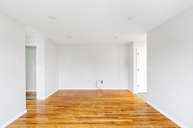 Building Photo - Brighton Estates