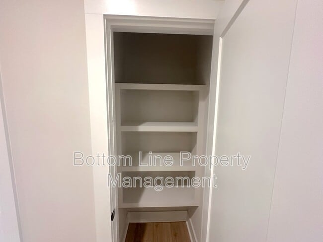 Foto del edificio - 1312 Carolyn Dr
