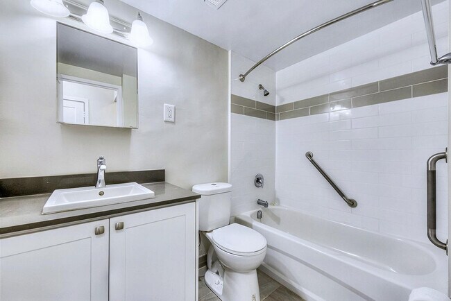 Photo du bâtiment - Centennial Towers