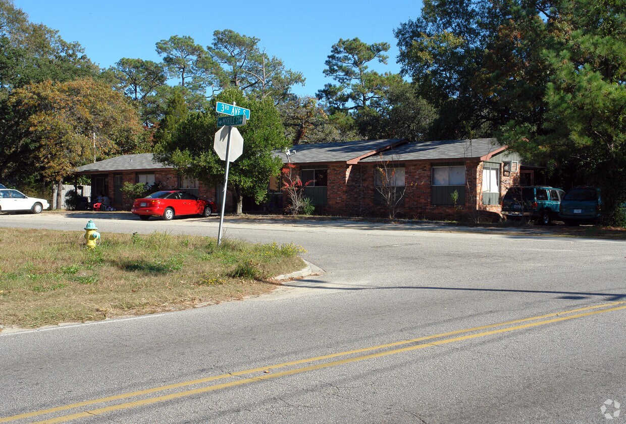 Foto principal - 610 S 3rd Ave