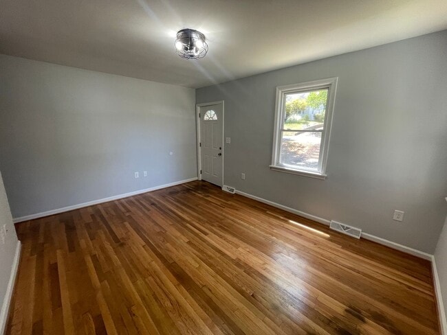 Photo - REMODELED & UPDATED BUNGALOW House