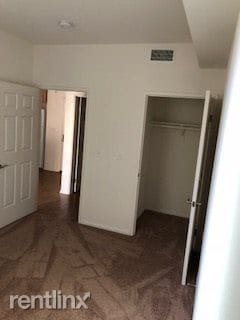 Building Photo - 2 br, 1 bath Apartment - 18151 Beach Blvd