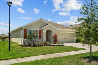 Building Photo - 10760 SW Cremona Way